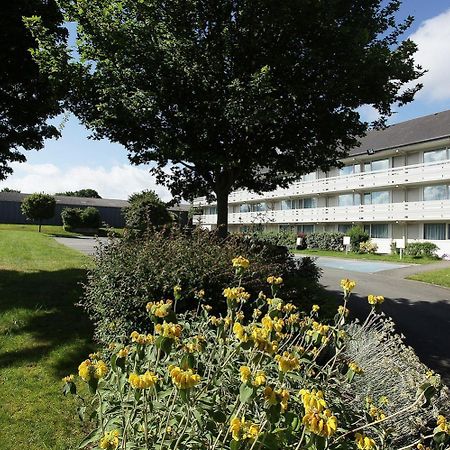 Brit Hotel Dinan - Taden Exterior foto