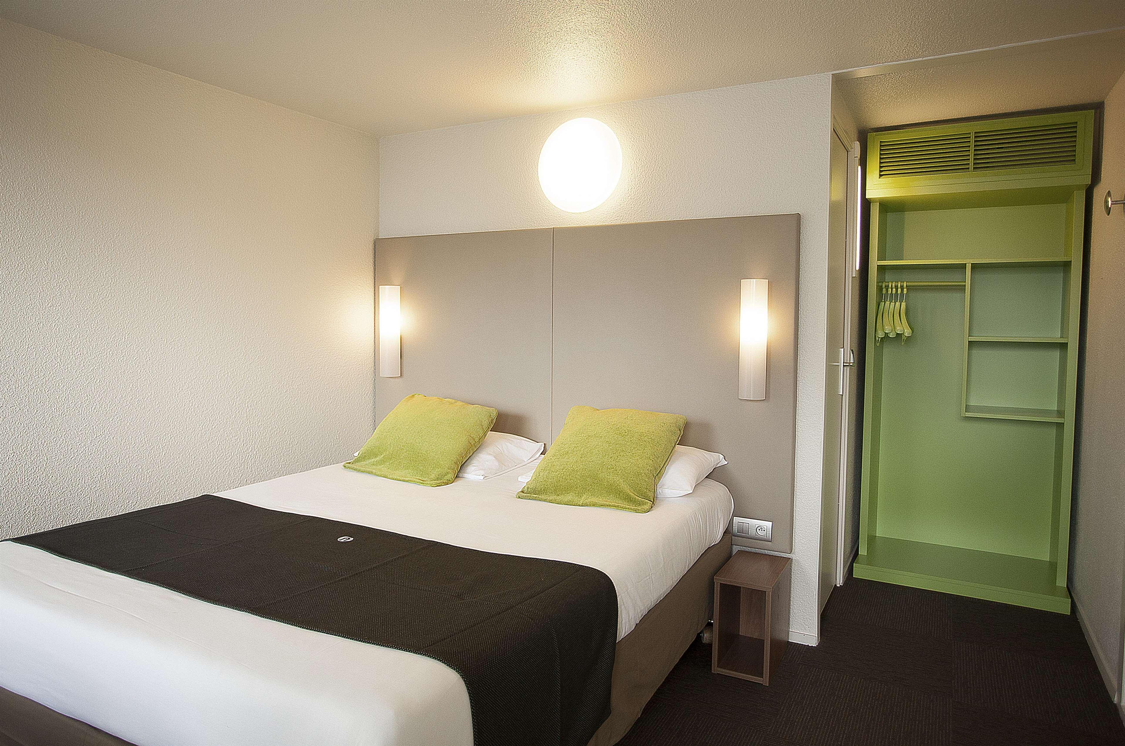 Brit Hotel Dinan - Taden Exterior foto