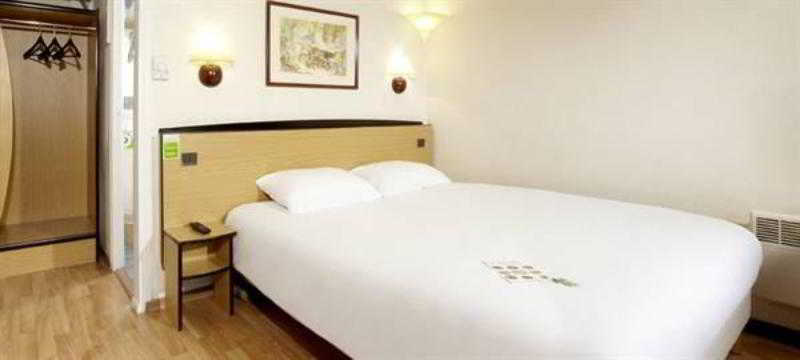 Brit Hotel Dinan - Taden Exterior foto