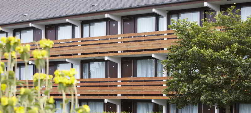 Brit Hotel Dinan - Taden Exterior foto